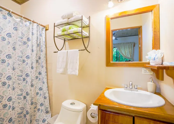 Casa Mango- Family Friendly 2 Bedroom, 2 Bath Сasa de vacaciones Nosara
